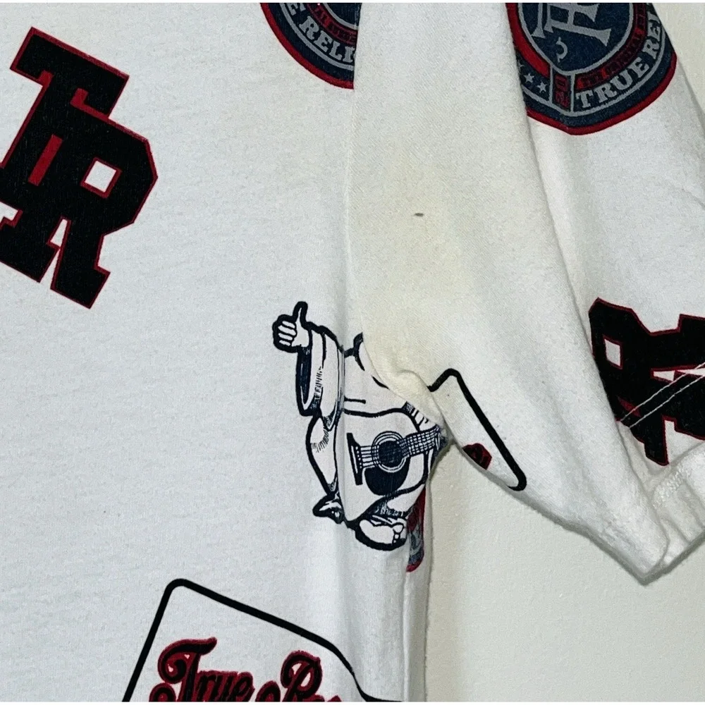 True Religion bold true religion